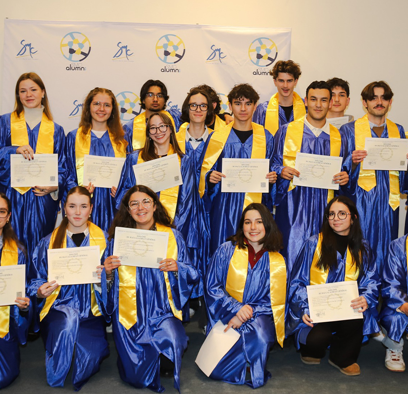 Les membres du lycée SMC qui ont collecté